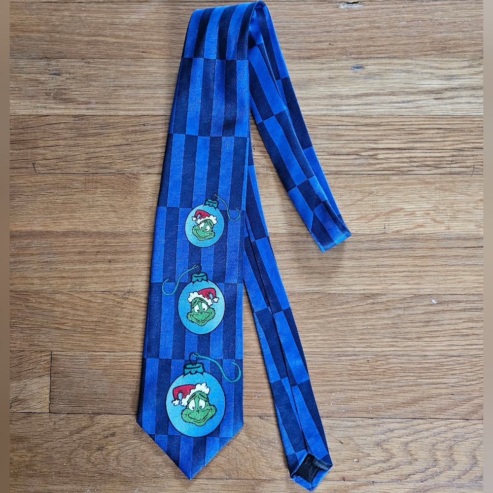 Dr. Seuss How The Grinch Stole Christmas Neck Tie Collection
